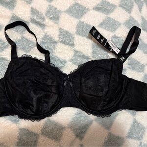NWT Torrid elegant Black Lace underwire Bra 42b